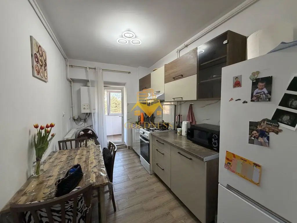 2 camere decomandate, Terasa, Marasti, Zona Aurel Vlaicu, FSEGA, MOL