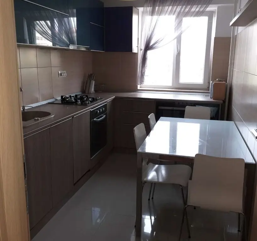 Apartament de vanzare cu 3 camere