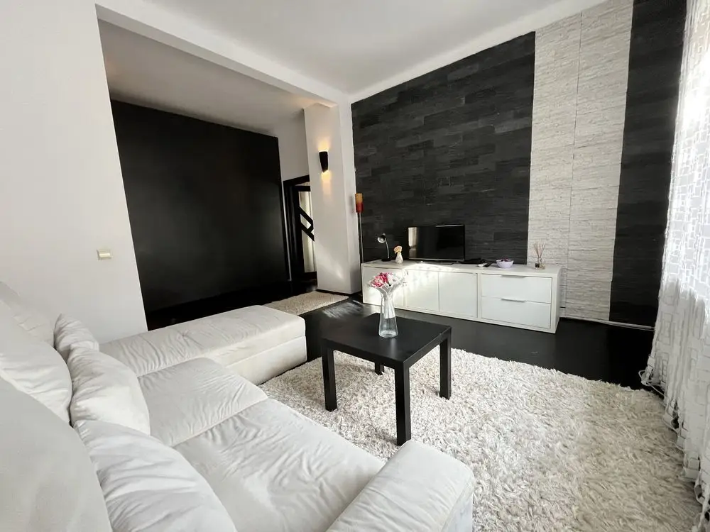 Inchiriez apartament 2 camere (+1) Parcul Carol