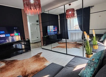Ag BRASADAS vinde 3 Cam ULTRALUX NOU lângă Metrou.