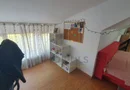 Apartament pe doua nivele cu scara interioara
