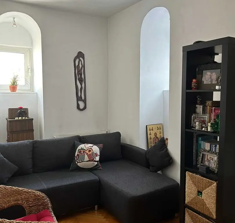 De vânzare apartament cu 4 camere în zona Cișmigiu