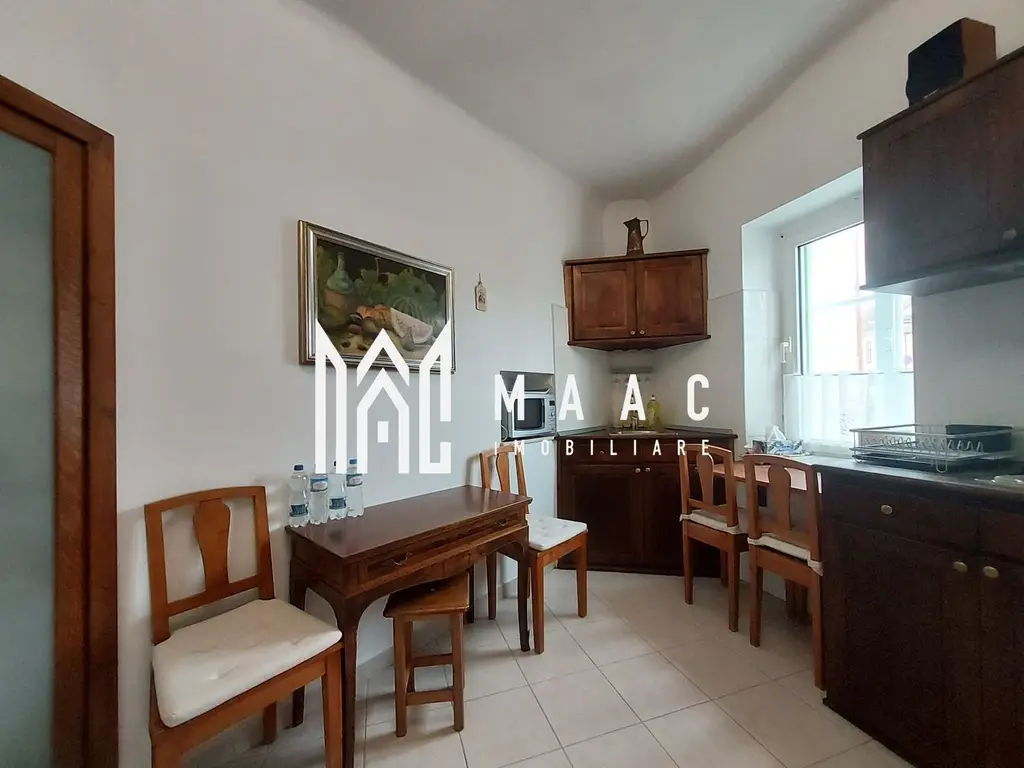 Apartament de vanzare Sibiu 3 camere | Ultracentral | 76 mp, pivniță