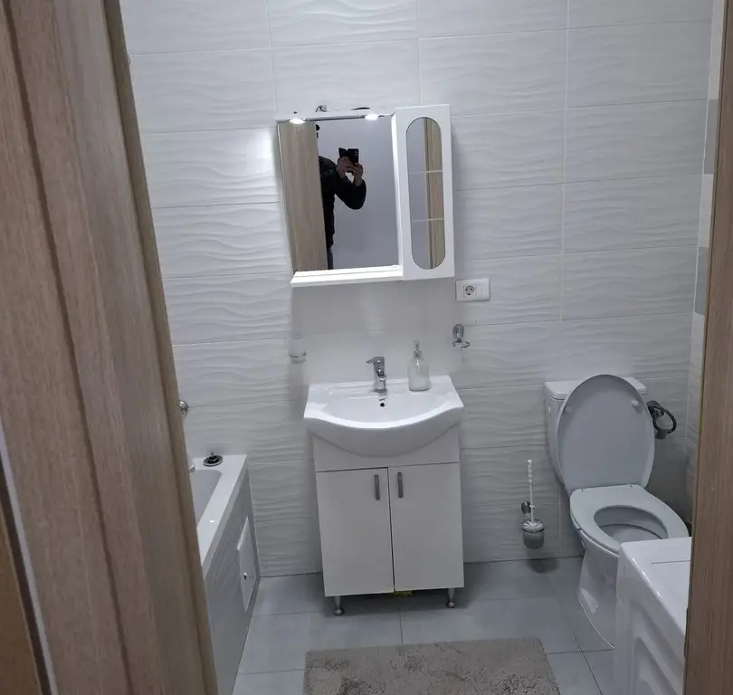 BRASADAS închiriază garsoniera 5/5 LIFT PARCARE pe Binelui.