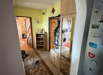 BRASADAS vinde ap 2 cam etaj 4/4 in Carpați 2.