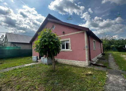 Casa de vanzare in comuna Ghizdaru , jud Giiurgiu