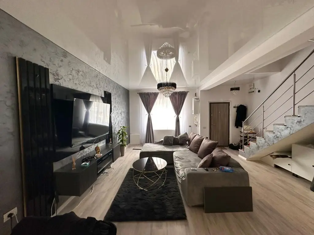 Ag. Eu. vinde Casa P+1 3 camere in Mamaia Nord - Hanul cu Peste