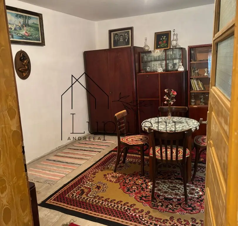 Casă de Vânzare în Bungard | 150 MPU | 2 Corpuri de Clădire