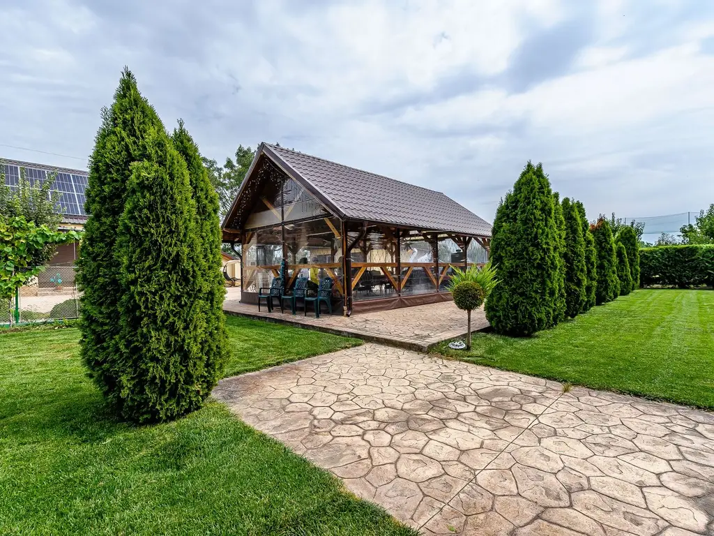 Rezervat Proprietate de vis cu teren 2880 mp și facilități PREMIUM