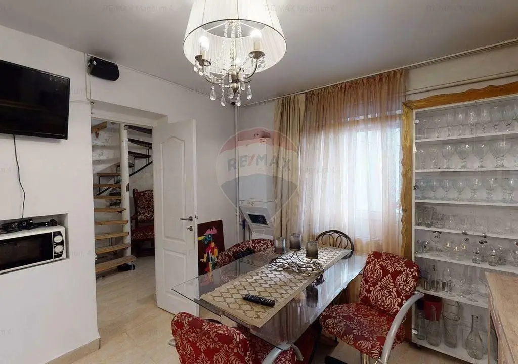 Particular vila + spatiu comercial 290 mp Unirii investitie cu preluare chiriasi