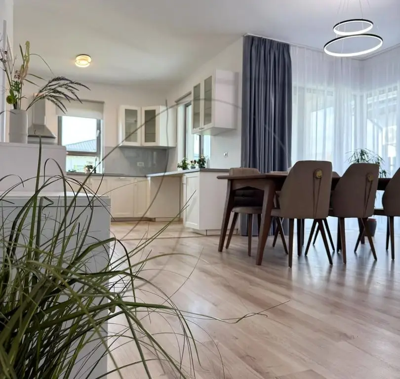 Nature&Comfort**4 Room Villa Corbeanca**Commission 0%