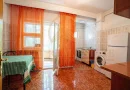 Apartament spațios cu 3 camere, 2 băi și 3 balcoane – zona FAR, bloc 2003