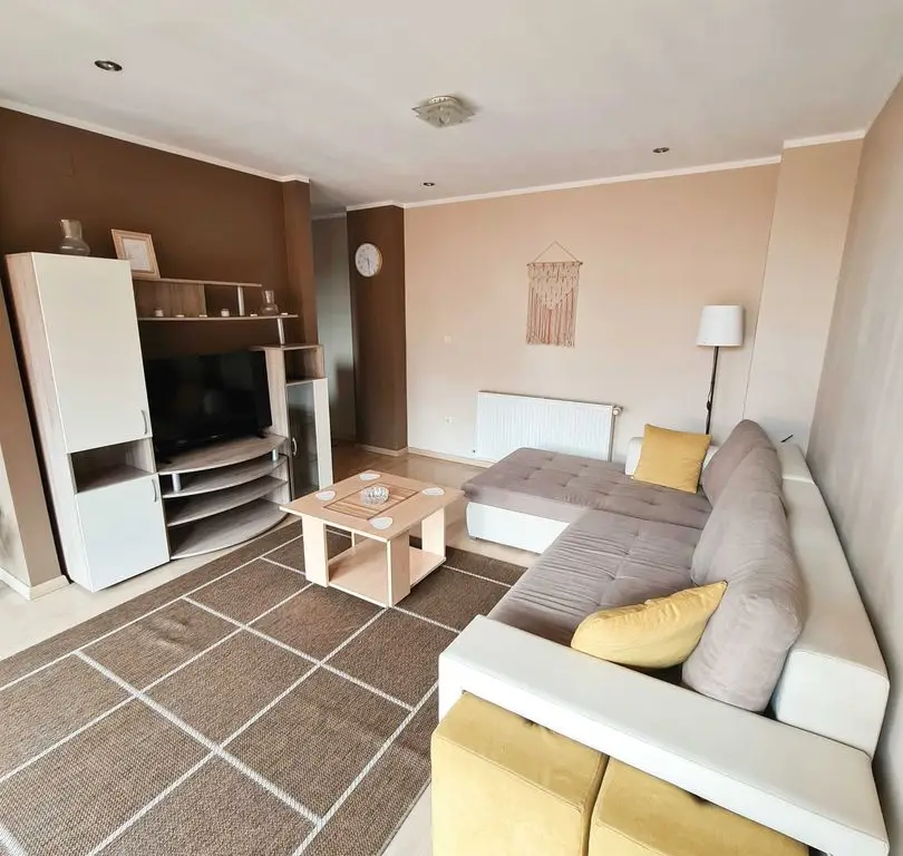 Penthouse spațios de închiriat | 80 mp | 2 băi | Dressing | 2 balcoane | Zona Timocului - Badea Cârțan