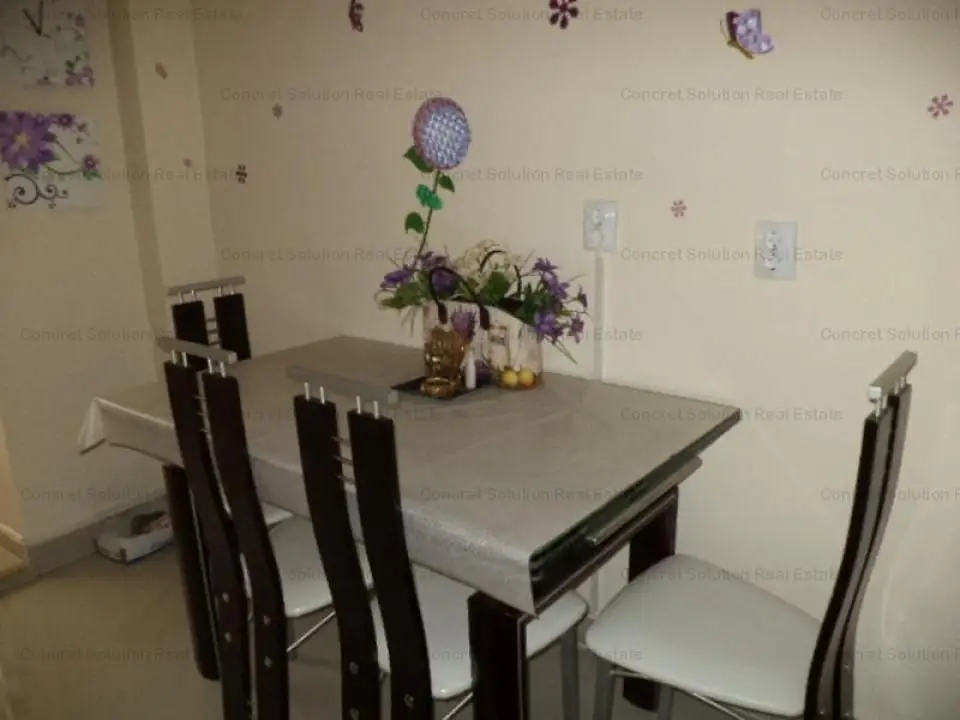 Apartament 3 camere, parter, Exercitiu