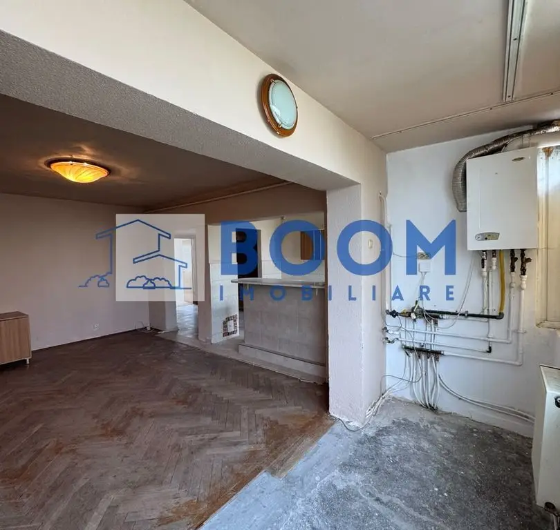 Apartament 4 camere | Centrala Proprie | Calea Lui Traian