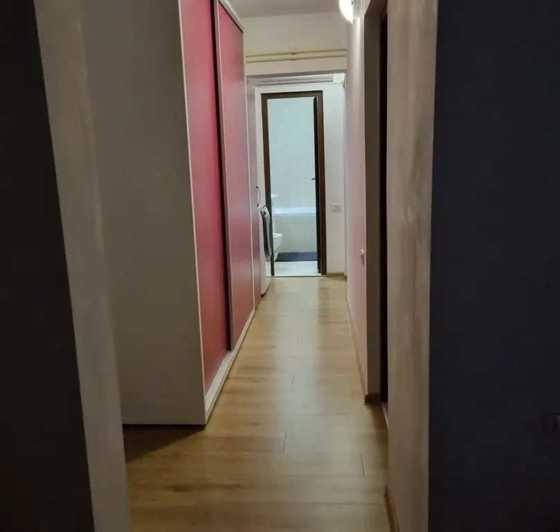 Vand sau schimb apartament 3 camere
