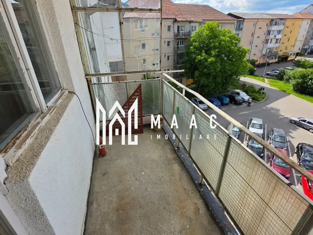 Apartament de vanzare Sibiu 3 camere decomandat | Strand | 2 bai, 2 balcoane