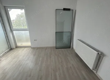 Vind casa singur curta nou o+1 , zona tei