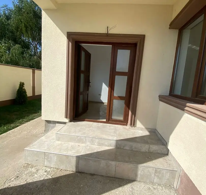 Casa P+1 de vanzare 160 MP An 2023 Predare la cheie Constanta Lumina