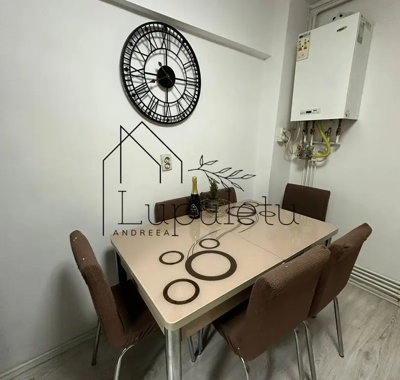 Apartament de Vanzare | 2 Camere | 55 MPU | Bulevardul Mihai Viteazu