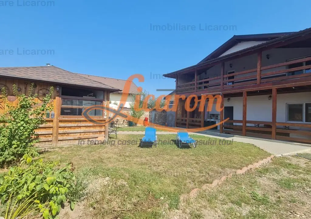 Proprietate in Cristian cu trei constructii+o fundatie,450000euro