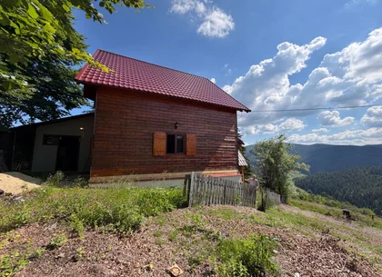 Cabană, 3 dormitoare, Arieseni, vedere panoramică. 75 000 E (neg)