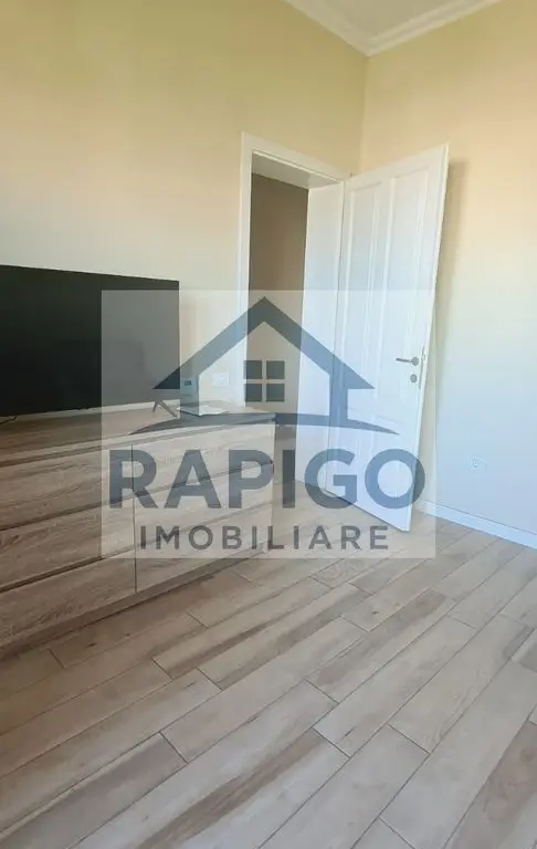 De închiriat apartament 2 camere – Dumbrăvița (la intrare)