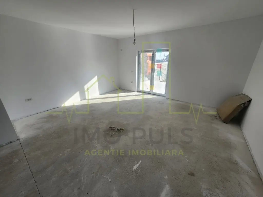 Duplex in Mosnita noua. Pozitie foarte buna. Se pot face 3 dormitoare