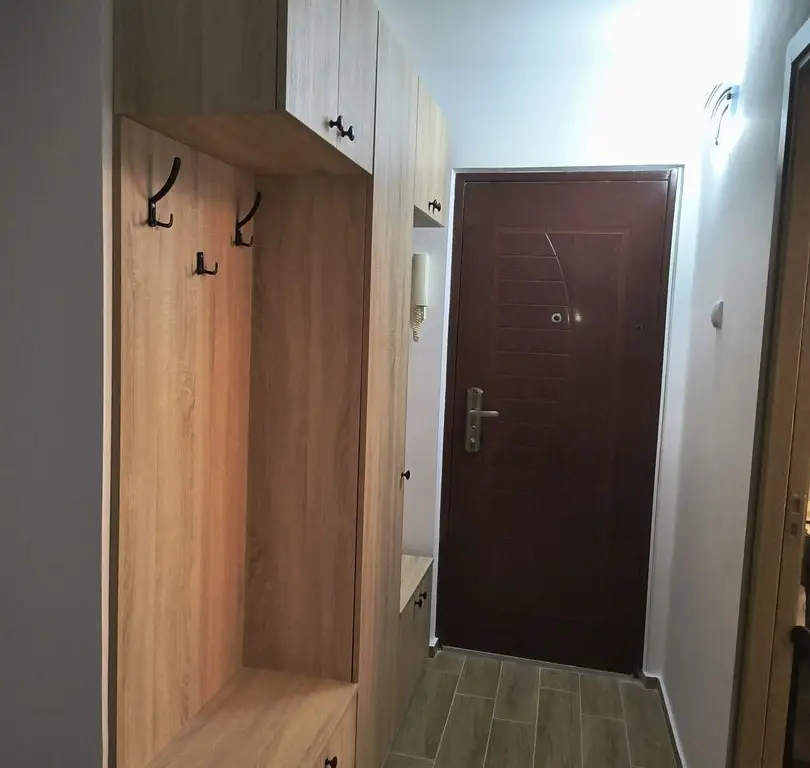 Apartament 3 camere decomandat de închiriat | 75 mp | Renovat | 2 băi