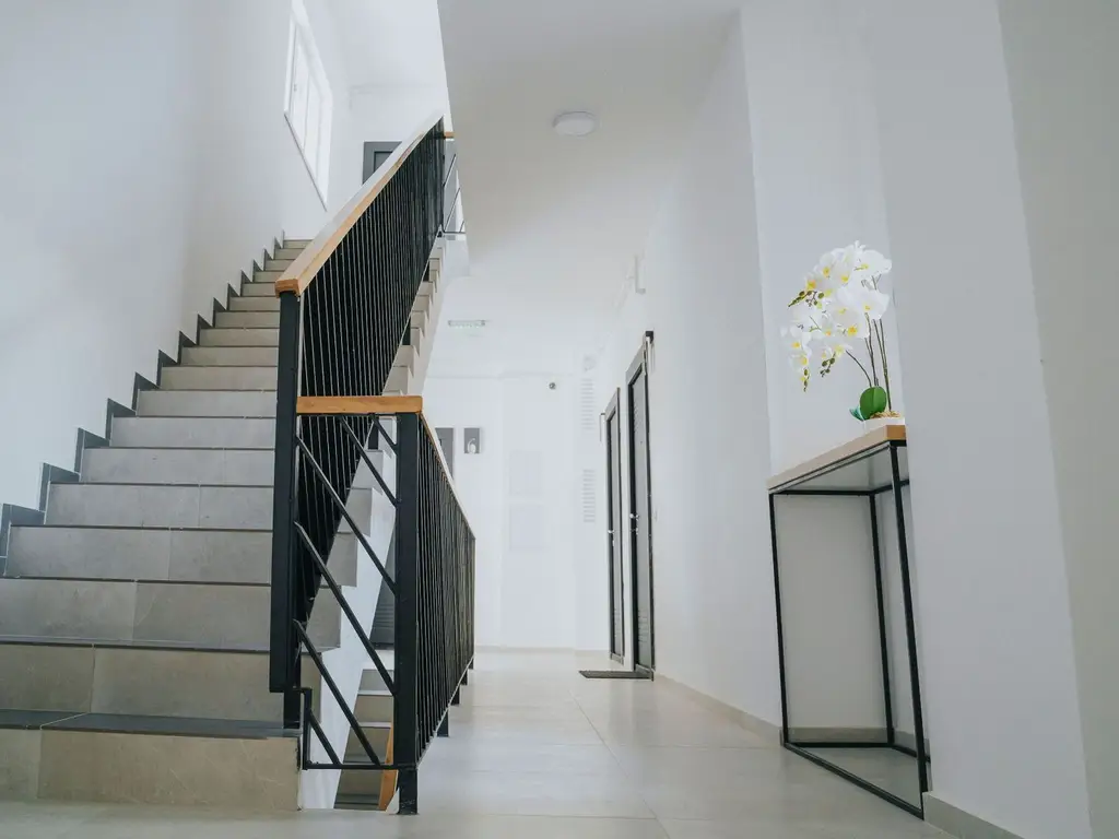 2 camere, ultracentral, Oradea. 206 000 E. Comision 0