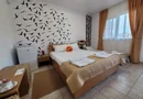 Vama Veche - Vila Sophia - Vânzare pensiune P+1E la cheie.