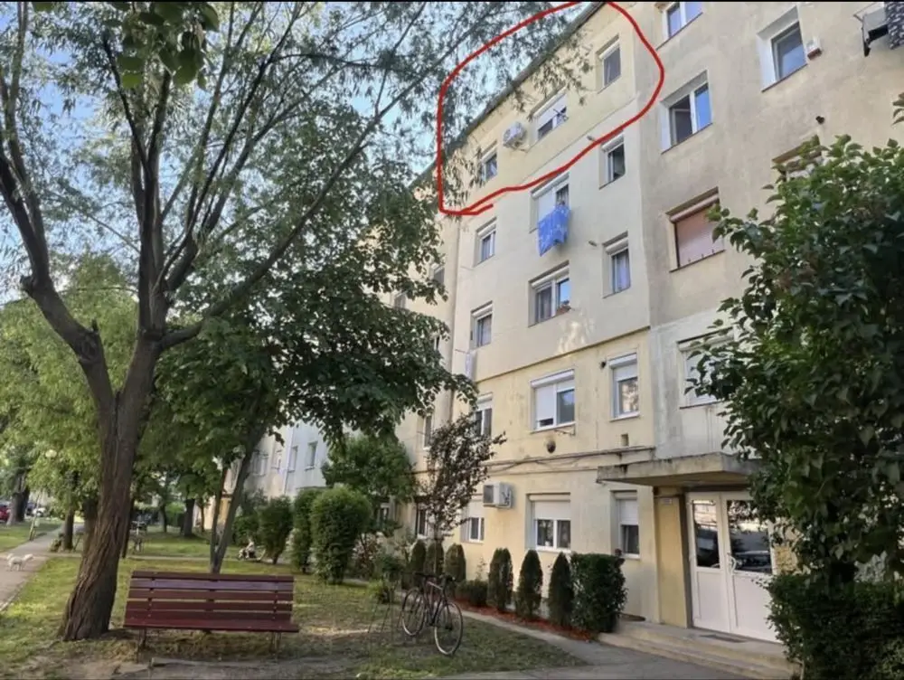 BRASADAS vinde ap 2 cam RENOVAT etaj 4/4 Humulești.