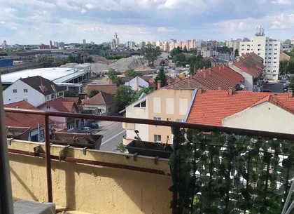 BRASADAS vinde ap 2 cam in Carpați 2 la etajul 8/8 61 mp.
