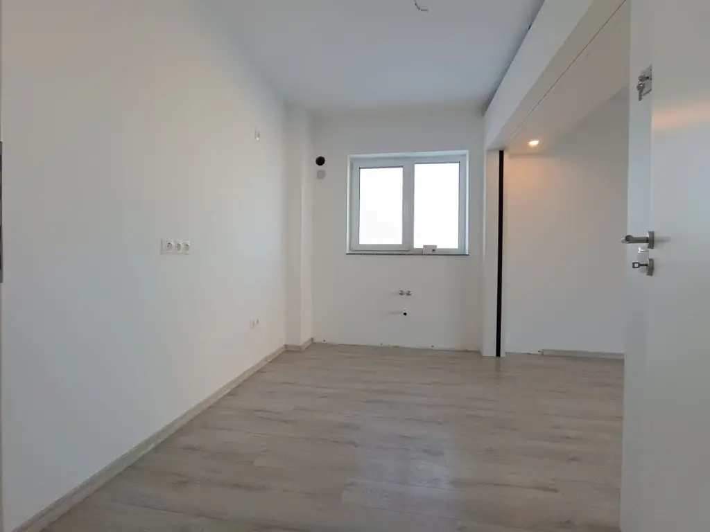 Oferim spre vanzare apartament 2 camere modern cu pereti retractabili