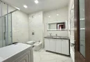 Vând apartament 3 camere 3 minute de Coresi complex ISARAN