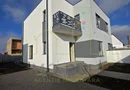 Duplex modern, incalzire in pardoseala, compartimentare inteligenta.