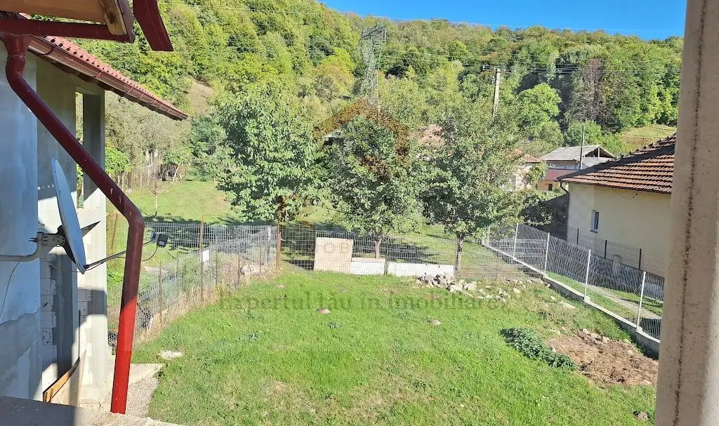 Casa de Vanzare Corbeni- Oestii- Arges