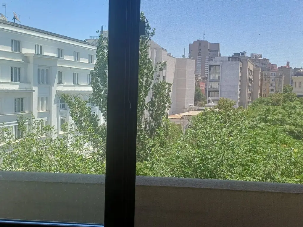 Apartament de Vanzare - Zona Ateneul Roman - 4 camere - 110 MP