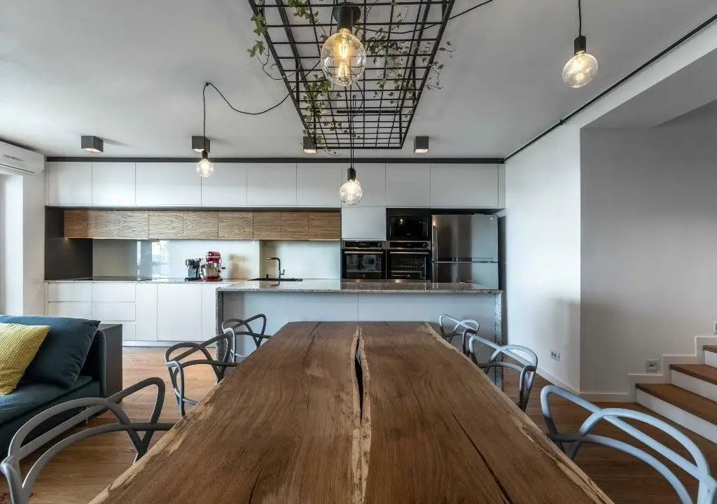 Duplex cu view superb, pe malul Lacului Plumbuita