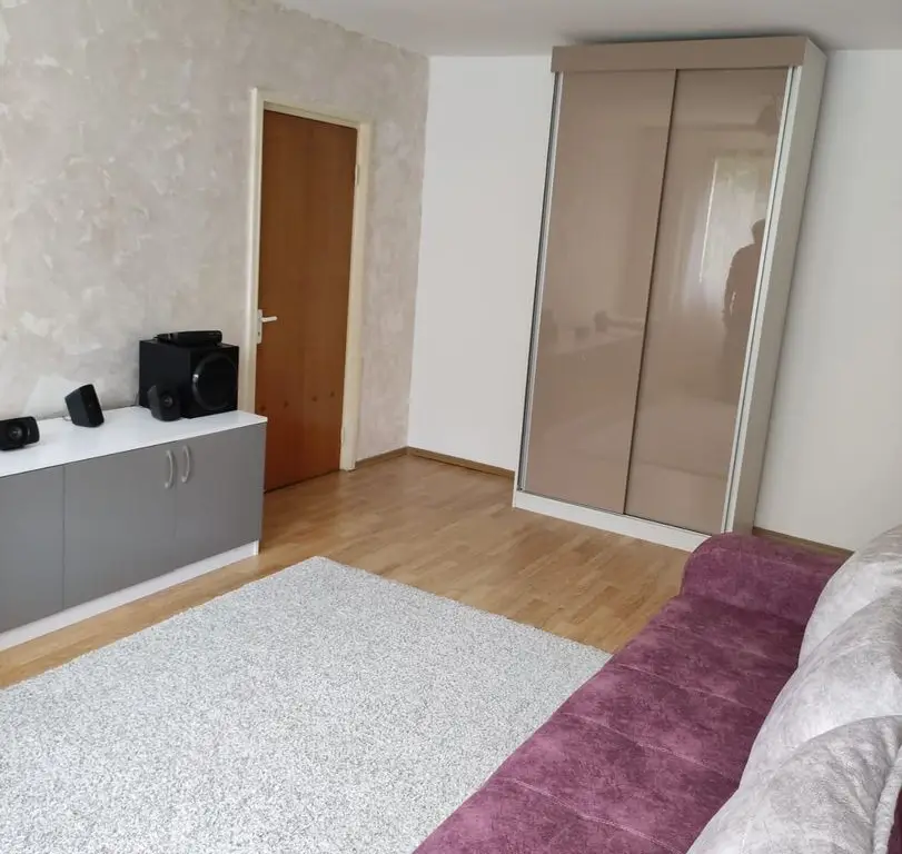 Apartament 3 camere Piata Rahova