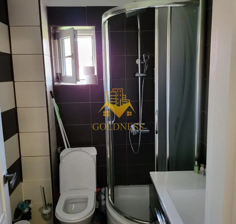 4 camere open space, Penthouse, Parcare, Zona Muzeul Apei, Floresti