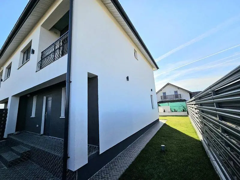 Direct proprietar Glina de vanzare vila noua 4 camere