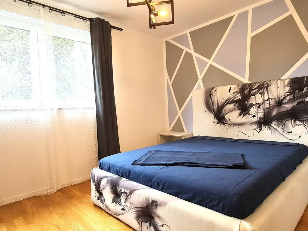 Casa semimobilata semiutilata modern cartier Izvor Tarlungeni Brasov