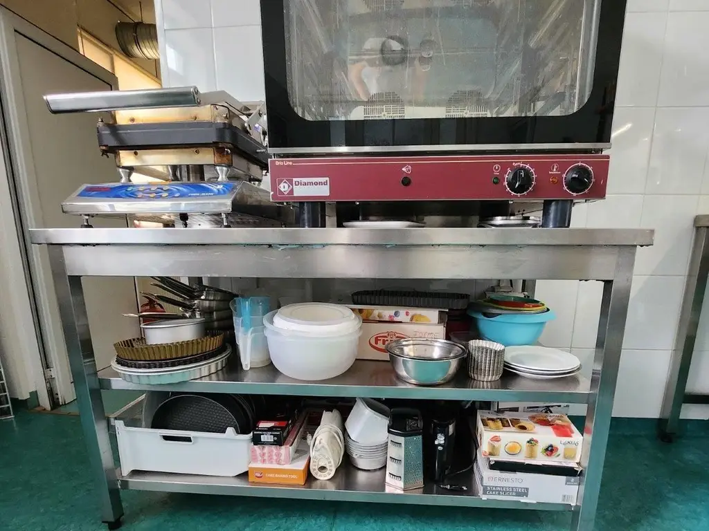 Vand dotari laborator cofetarie - patiserie utilat si autorizat