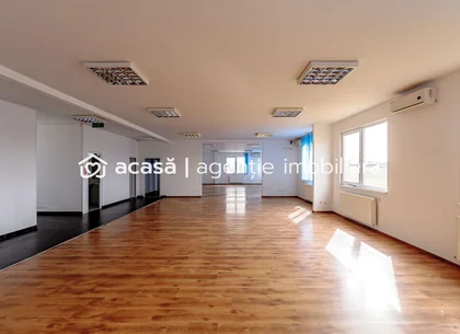 Spațiu comercial 333 mp
