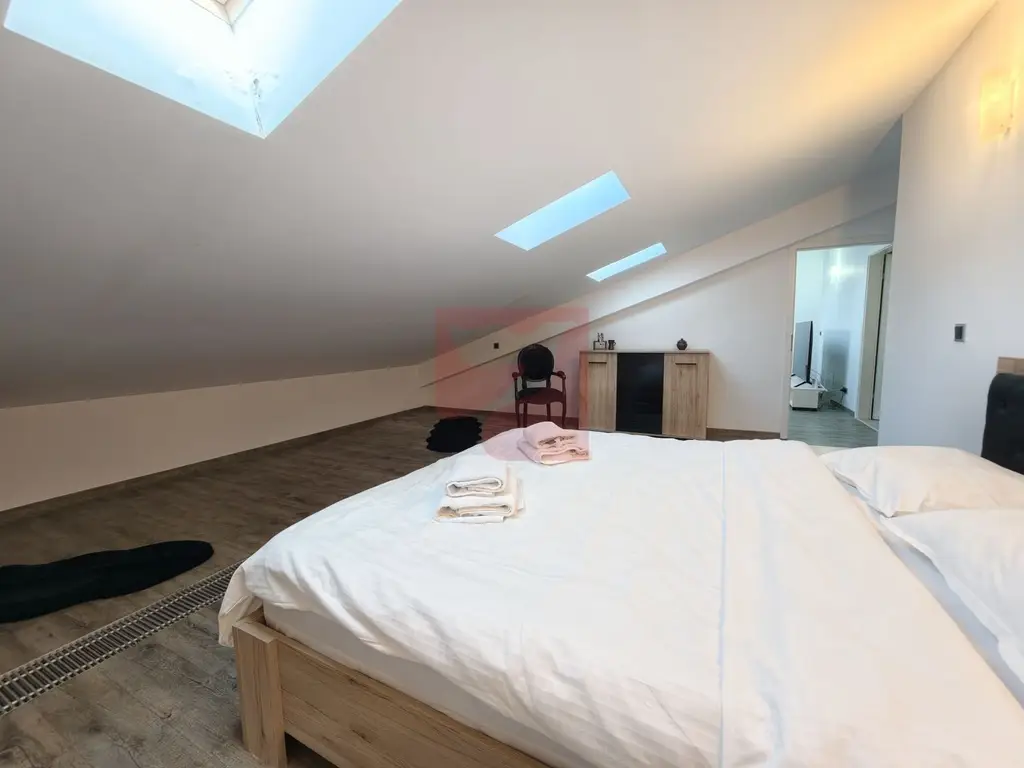 2 apartamente intr-unul singur!