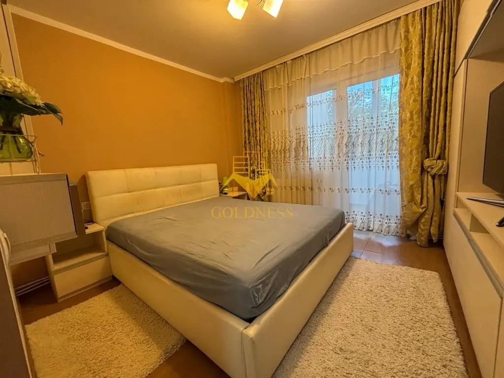 4 camere, 2 locuri de parcare, Intre Lacuri, Aurel Vlaicu, Nirajului