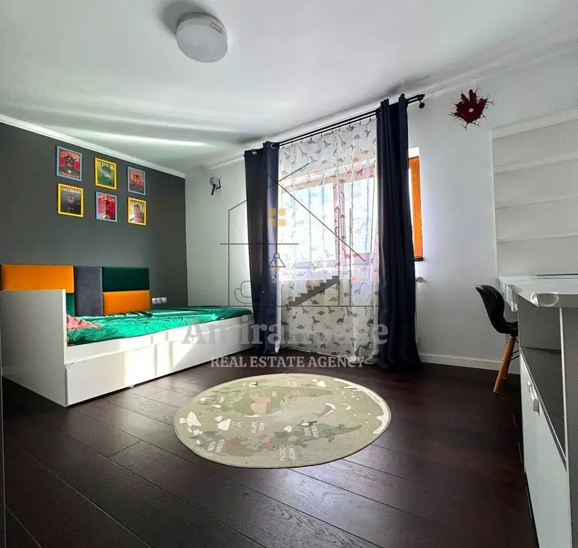 Apartament 3 camere, 107 mp, finisat, parcare, cartierul Europa