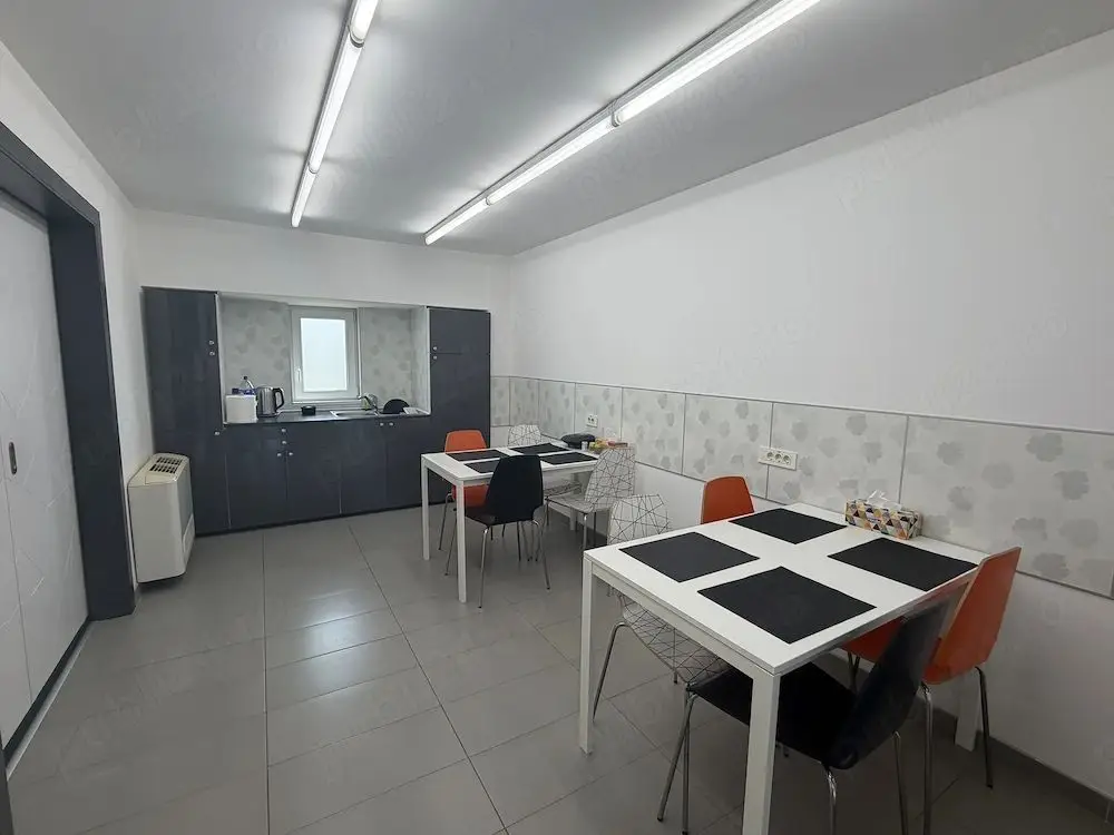 Hala P+1 cu birouri, depozit si teren 2.641 mp de vanzare Timisoara