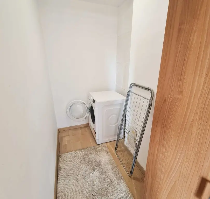 Penthouse spațios de închiriat | 80 mp | 2 băi | Dressing | 2 balcoane | Zona Timocului - Badea Cârțan